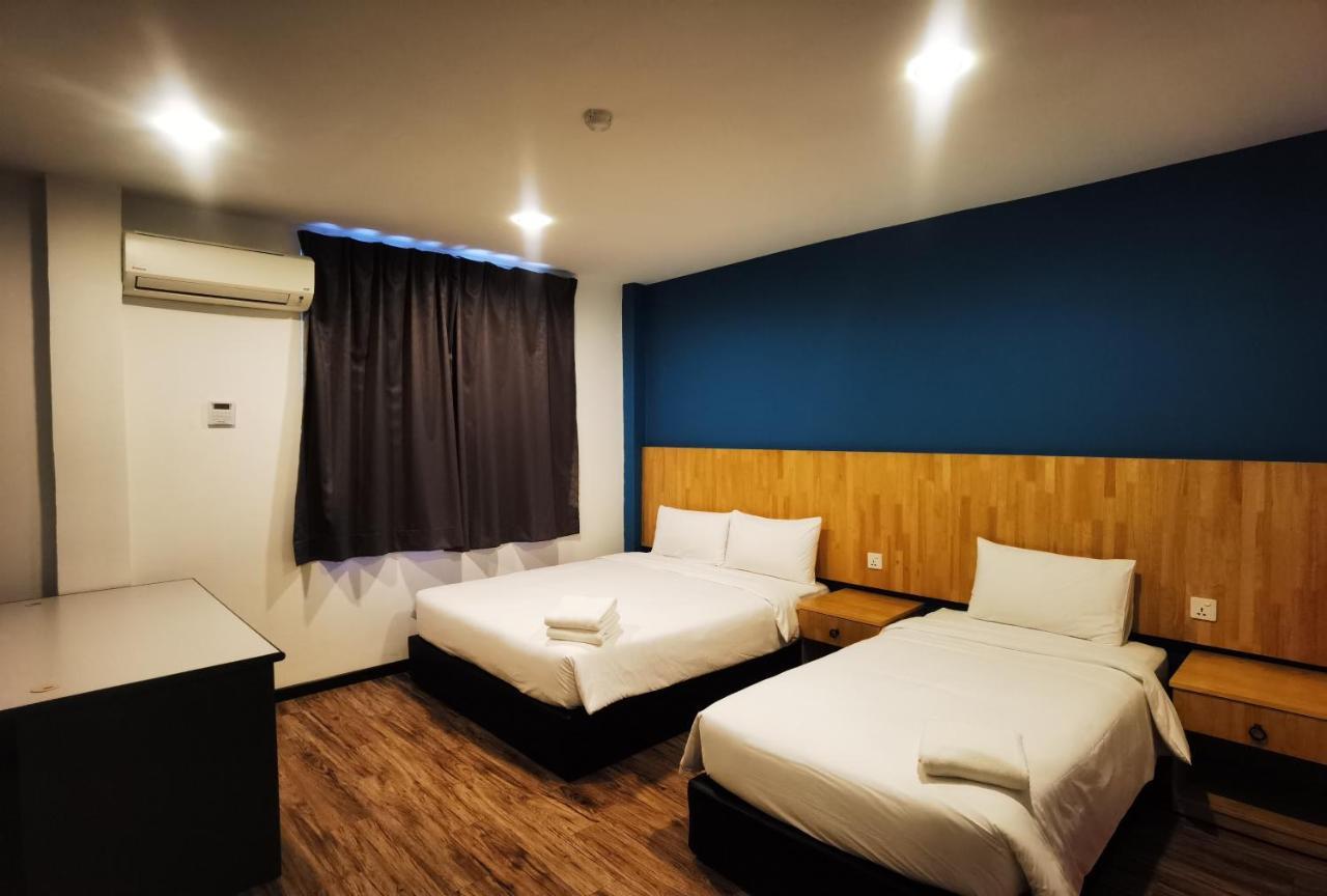 3-Plus Hotel Kota Kinabalu Exterior foto
