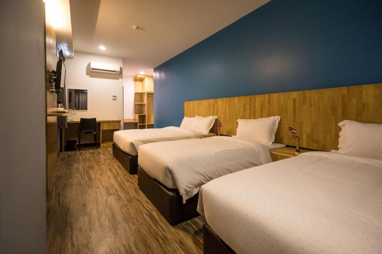 3-Plus Hotel Kota Kinabalu Zimmer foto